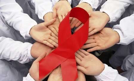 بیش از 1000نفر زن مبتلا به ایدز تحت پوشش خدمات بهداشتی/ هدف دانشگاه علوم پزشکی انگ زدایی از بیماران است