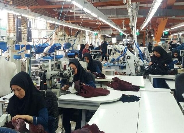 کارآفرینی ثمره خودباوری بانوان است کارآفرینی ثمره خودباوری بانوان است