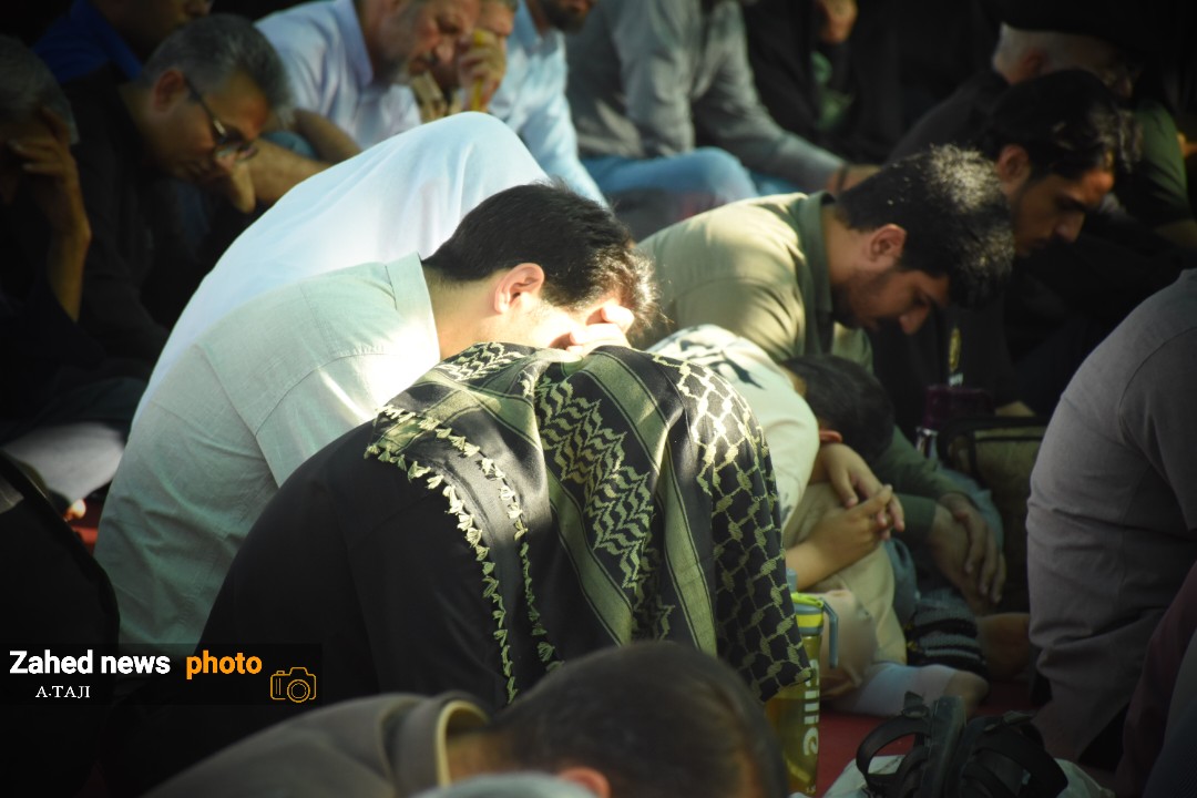 مراسم پرفیض دعای عرفه در زاهدان برگزار شد <img src="/images/picture_icon.gif" width="16" height="13" border="0" align="top"> مراسم پرفیض دعای عرفه در زاهدان برگزار شد <img src="/images/picture_icon.gif" width="16" height="13" border="0" align="top">