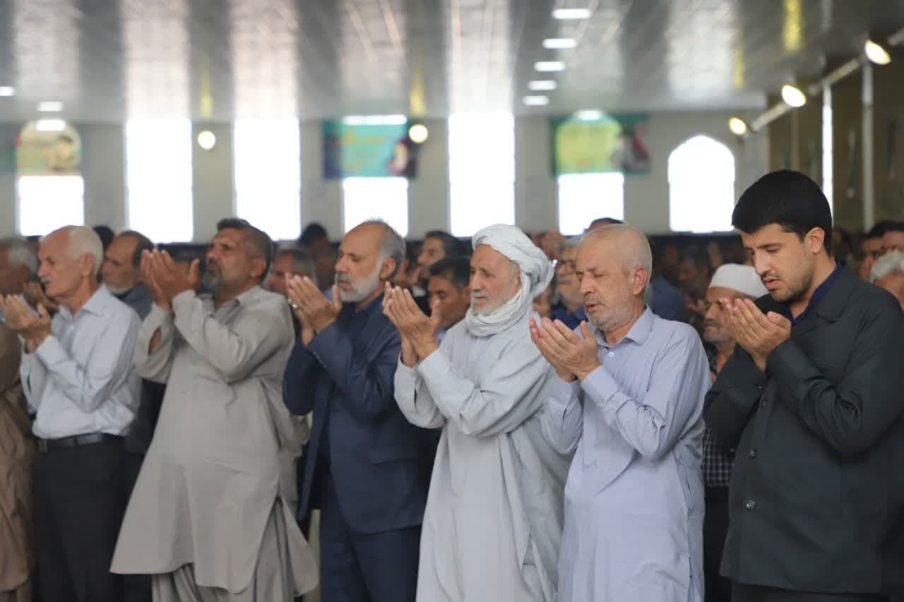برخورد قاطع با مفسدان اقتصادی ضروری است برخورد قاطع با مفسدان اقتصادی ضروری است