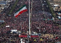 بدرقه باشکوه رهبر شهید انقلاب با حضور خیل عظیم مردم بدرقه باشکوه رهبر شهید انقلاب با حضور خیل عظیم مردم